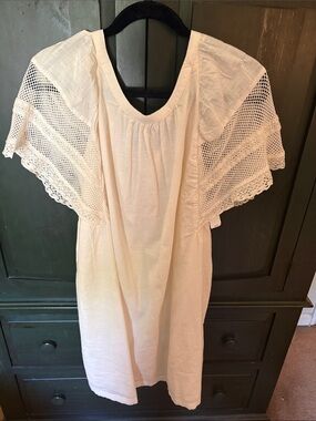 Old Navy  Linen Dress with crochet and lace sleeves NWT